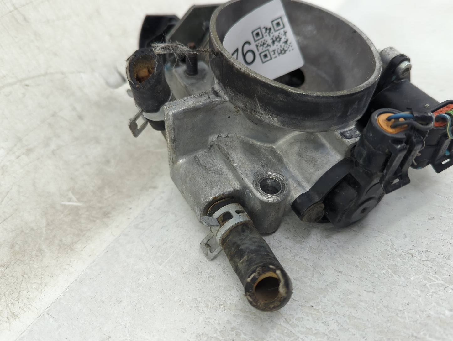 2001-2003 Pontiac Grand Prix Throttle Body Fits Fits 2001 2002 2003 2004 2005 OEM Used Auto Parts - Oemusedautoparts1.com