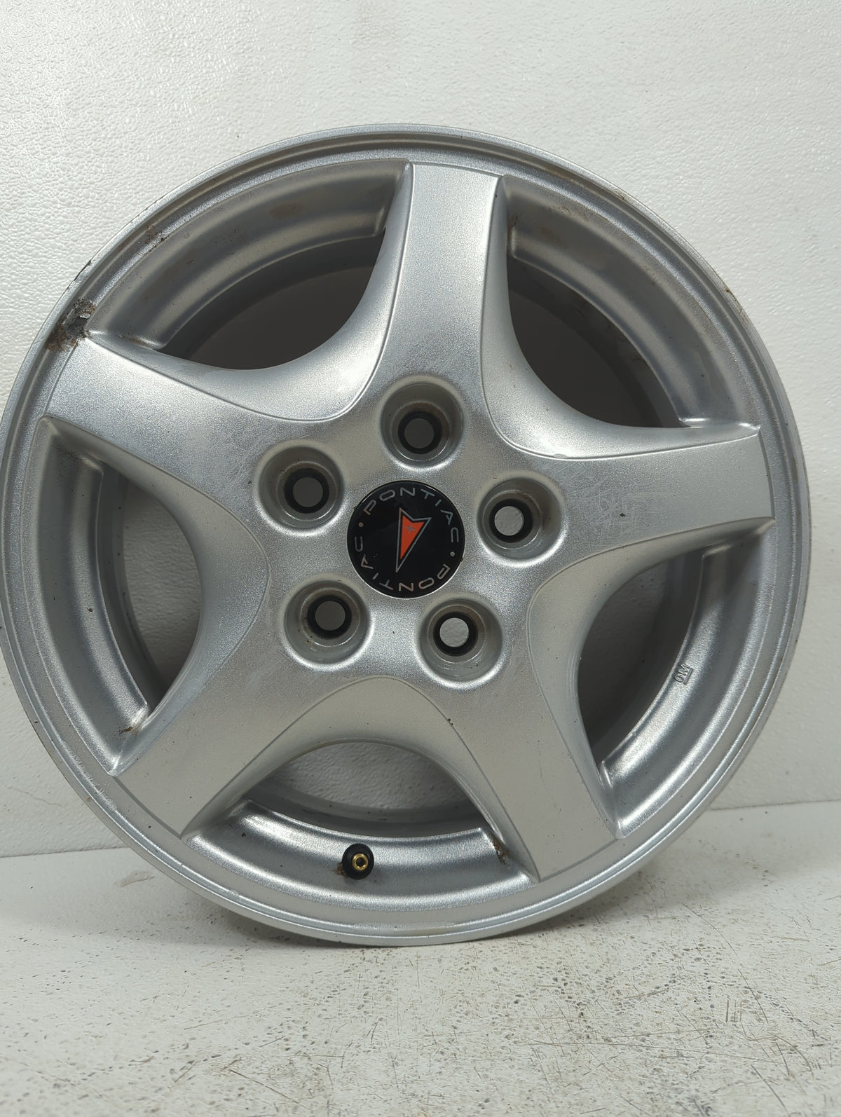 2003 Pontiac Montana Oem Wheel Rim 1401878 - Oemusedautoparts1.com