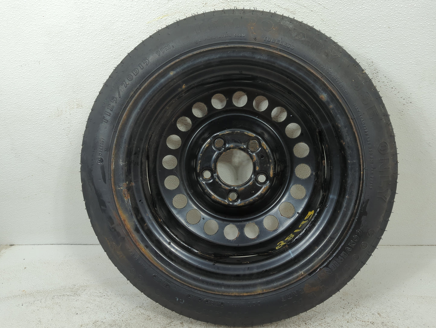 2000-2004 Pontiac Montana Spare Donut Tire Wheel Rim Oem - Oemusedautoparts1.com