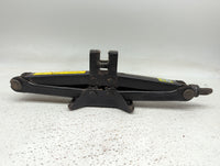 2003 Pontiac Vibe Spare Scissor Car Jack - Oemusedautoparts1.com