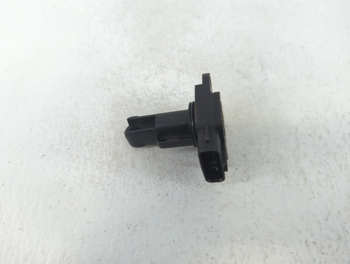 2003-2006 Pontiac Vibe Mass Air Flow Meter Maf Sensor - Oemusedautoparts1.com