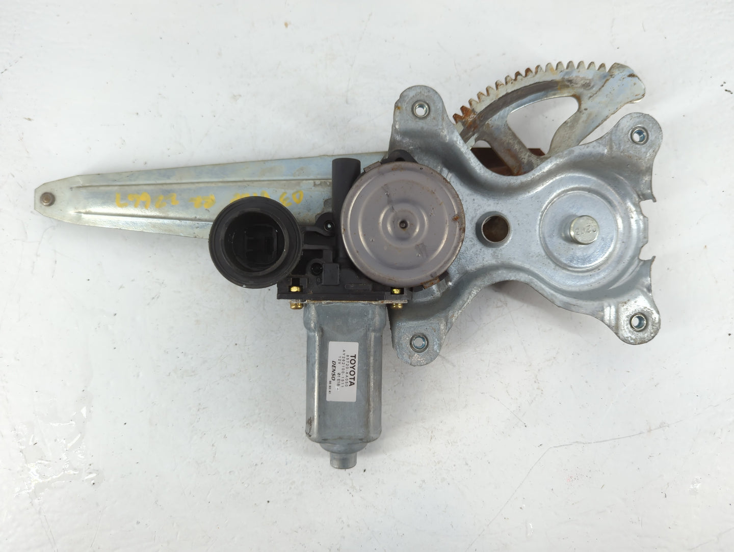 2003-2008 Pontiac Vibe Used Window Regulator Right Passenger Rear - Oemusedautoparts1.com