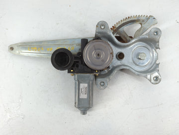 2003-2008 Pontiac Vibe Used Window Regulator Right Passenger Rear - Oemusedautoparts1.com