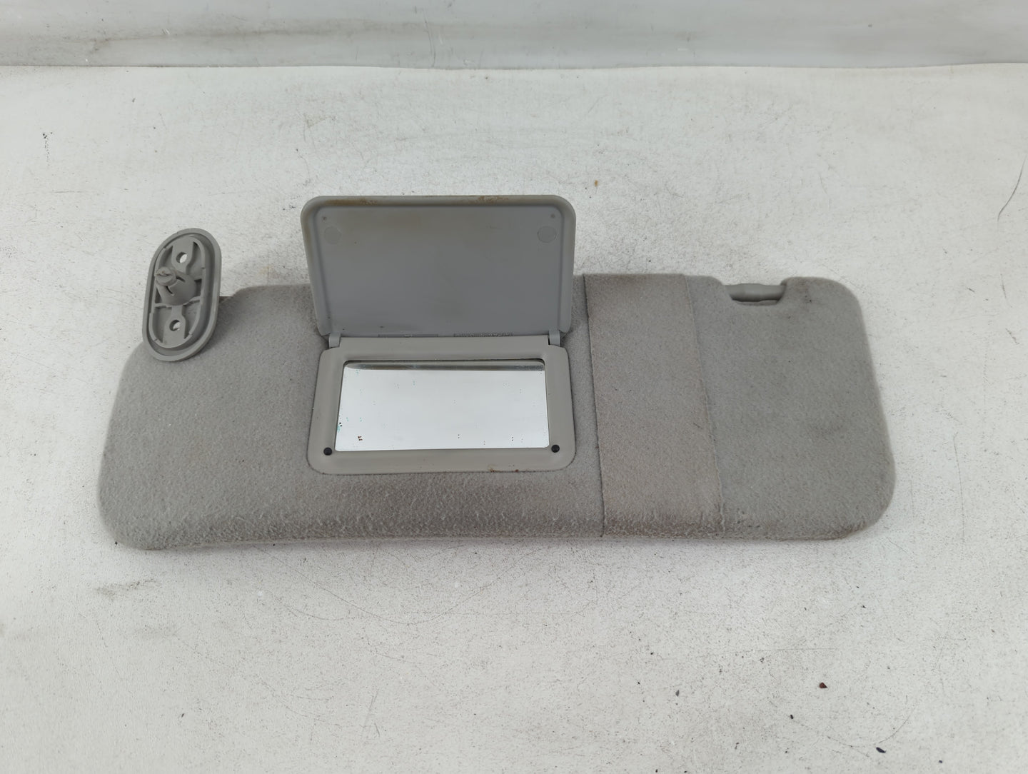 2003 Pontiac Vibe Sun Visor Shade Replacement Driver Left Mirror Fits OEM Used Auto Parts - Oemusedautoparts1.com