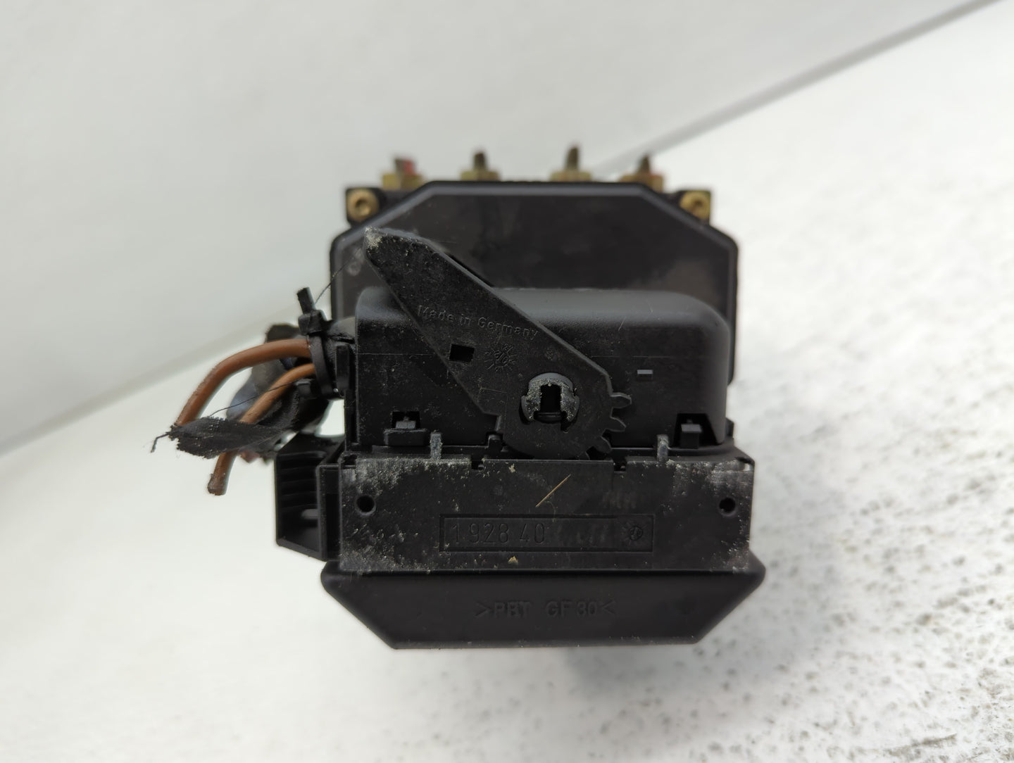 2003-2004 Porsche Boxster ABS Pump Control Module Replacement P/N:996 355 755 Fits Fits 2003 2004 2005 OEM Used Auto Parts -