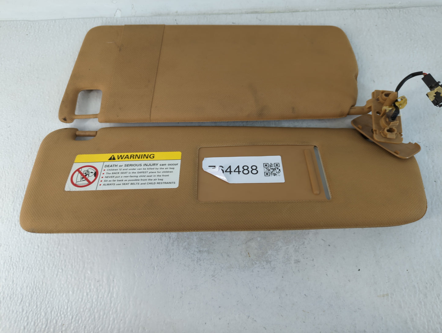 2003-2005 Porsche Cayenne Sun Visor Shade Replacement Passenger Right Mirror Fits Fits 2003 2004 2005 OEM Used Auto Parts - 