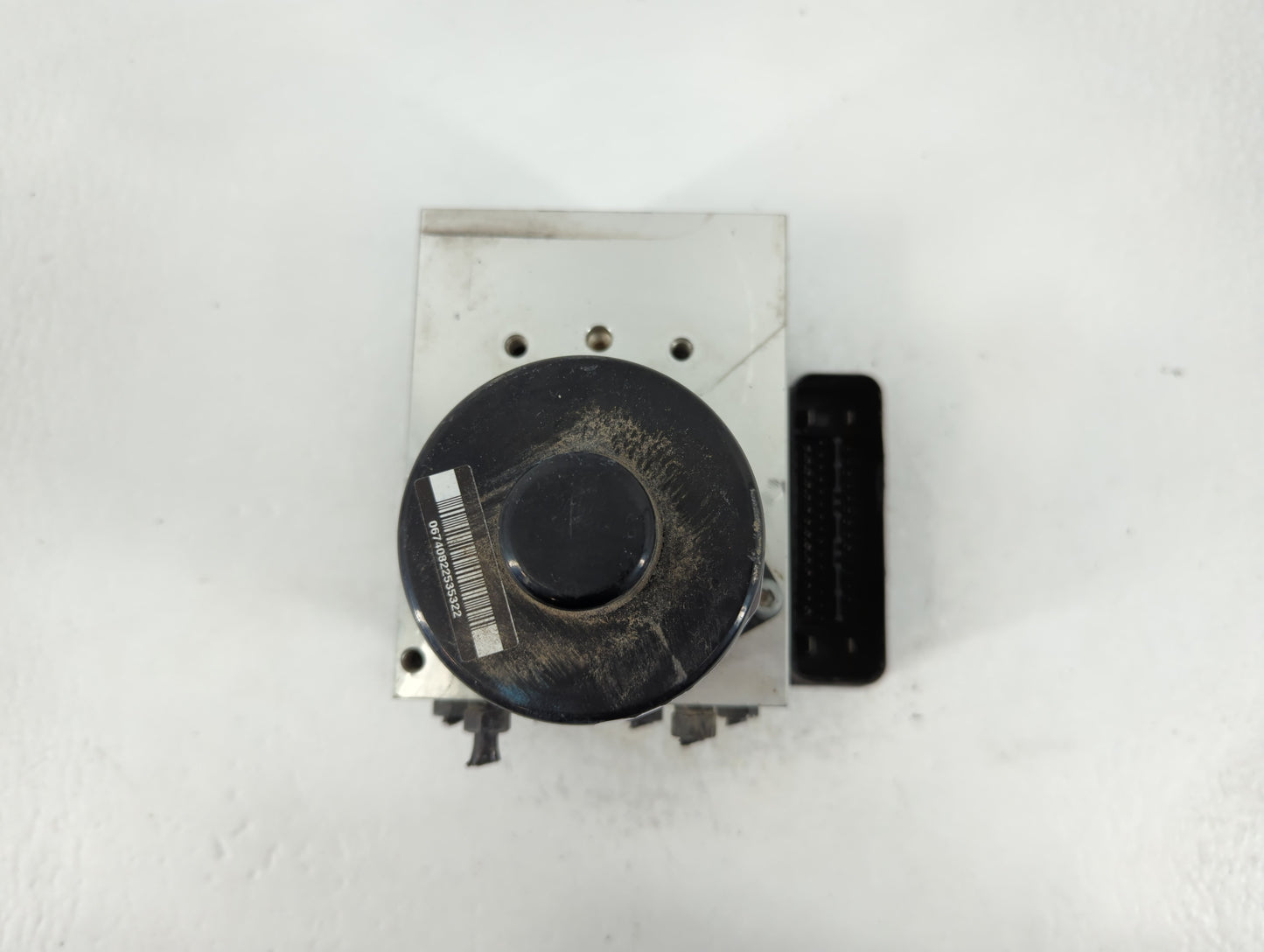 2003-2004 Porsche Cayenne ABS Pump Control Module Replacement P/N:7L0 614 111 Fits Fits 2003 2004 OEM Used Auto Parts - Oemu