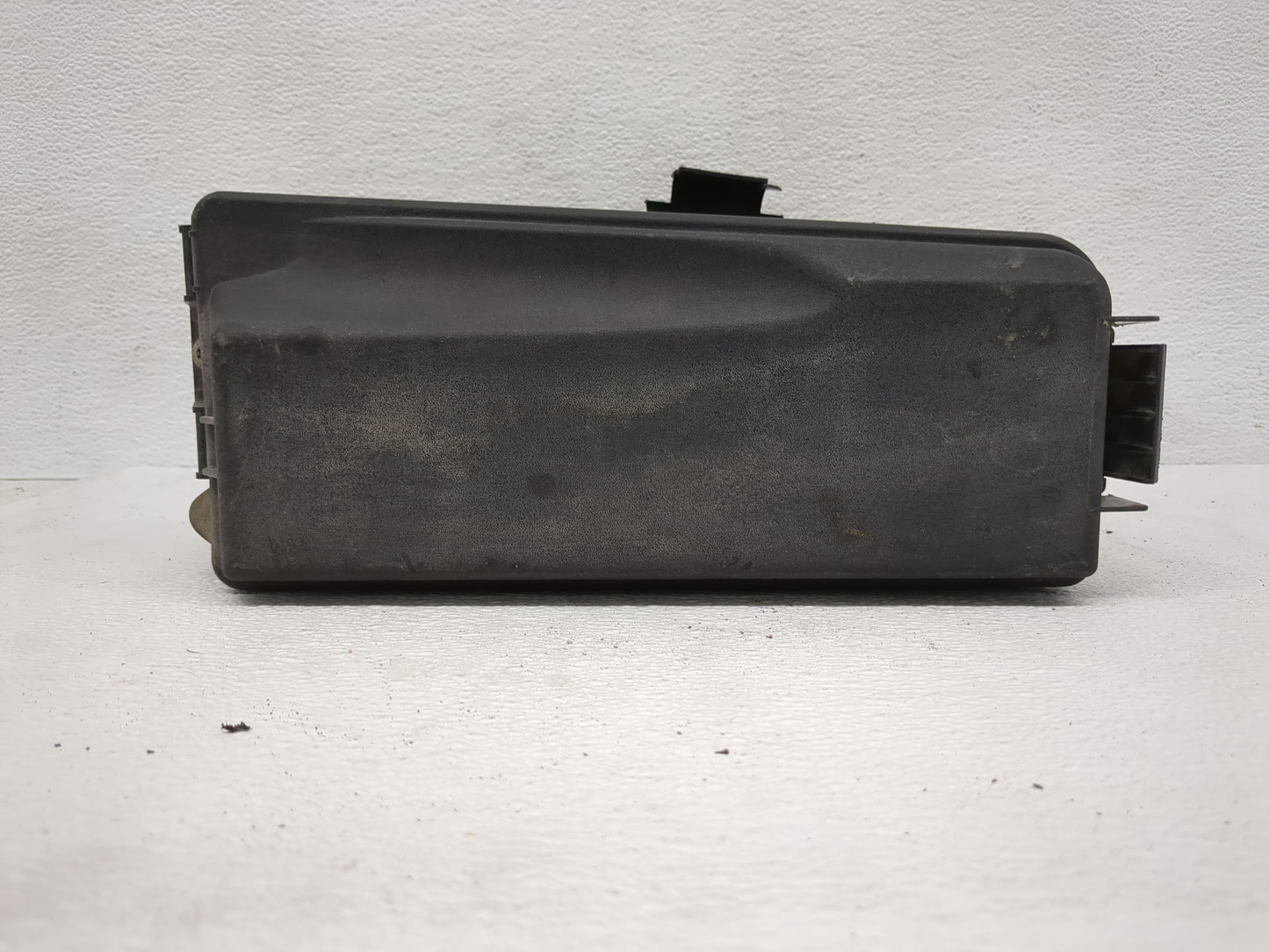 2003 Saab 9-3 Fusebox Fuse Box Panel Relay Module P/N:24738039 Fits OEM Used Auto Parts - Oemusedautoparts1.com
