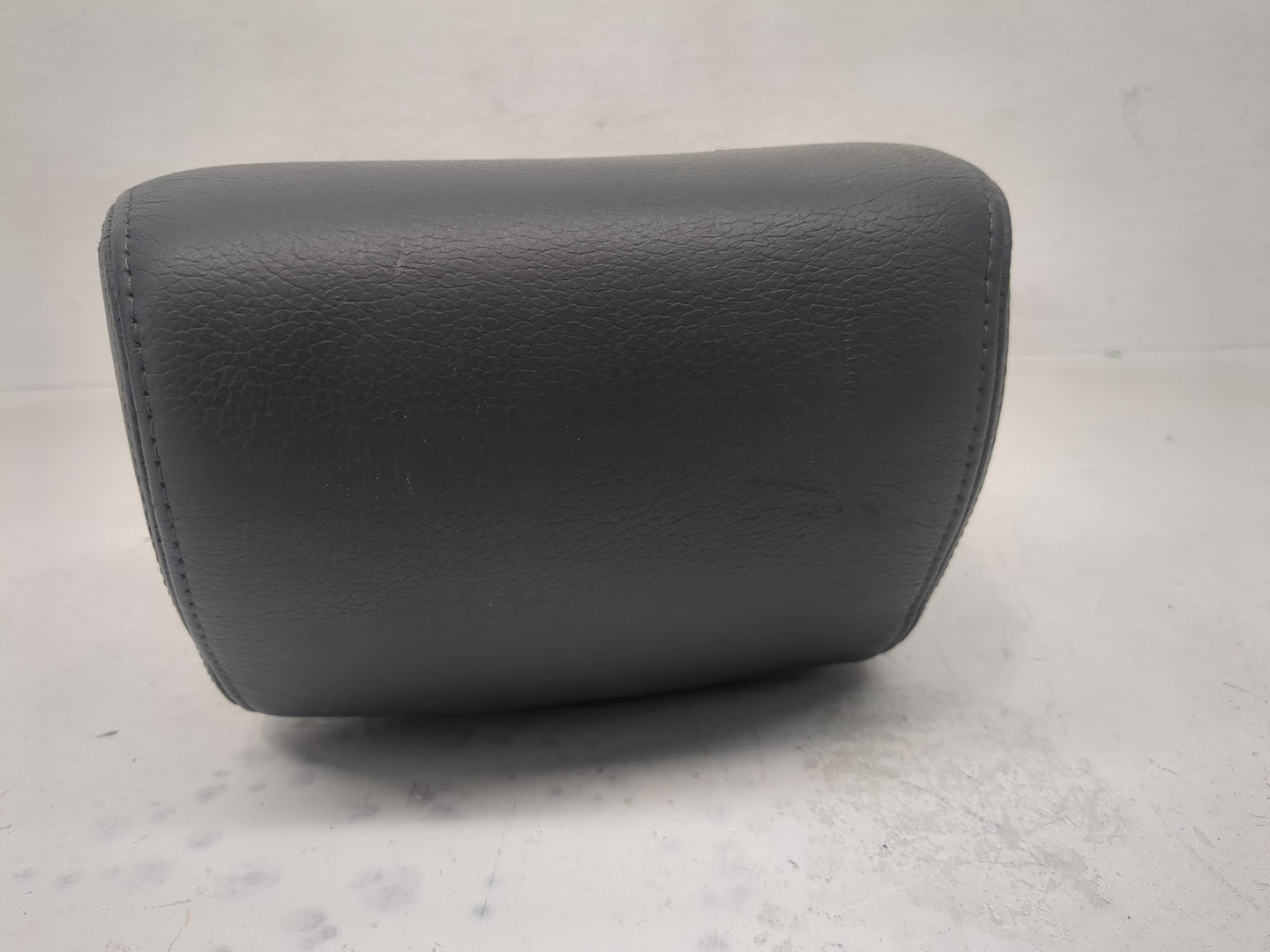 2003-2011 Saab 9-3 Headrest Head Rest Front Driver Passenger Seat Fits Fits 2003 2004 2005 2006 2007 2008 2009 2010 2011 OEM
