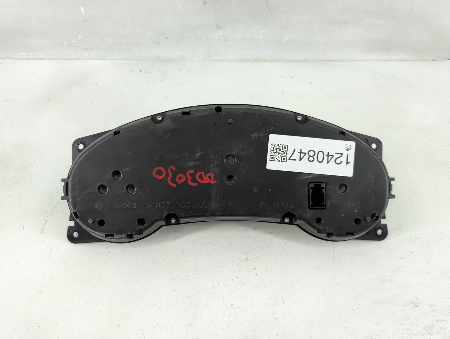 2002-2003 Saab 9-3 Instrument Cluster Speedometer Gauges P/N:6 033 EC0 422 Fits Fits 2002 2003 OEM Used Auto Parts - Oemused