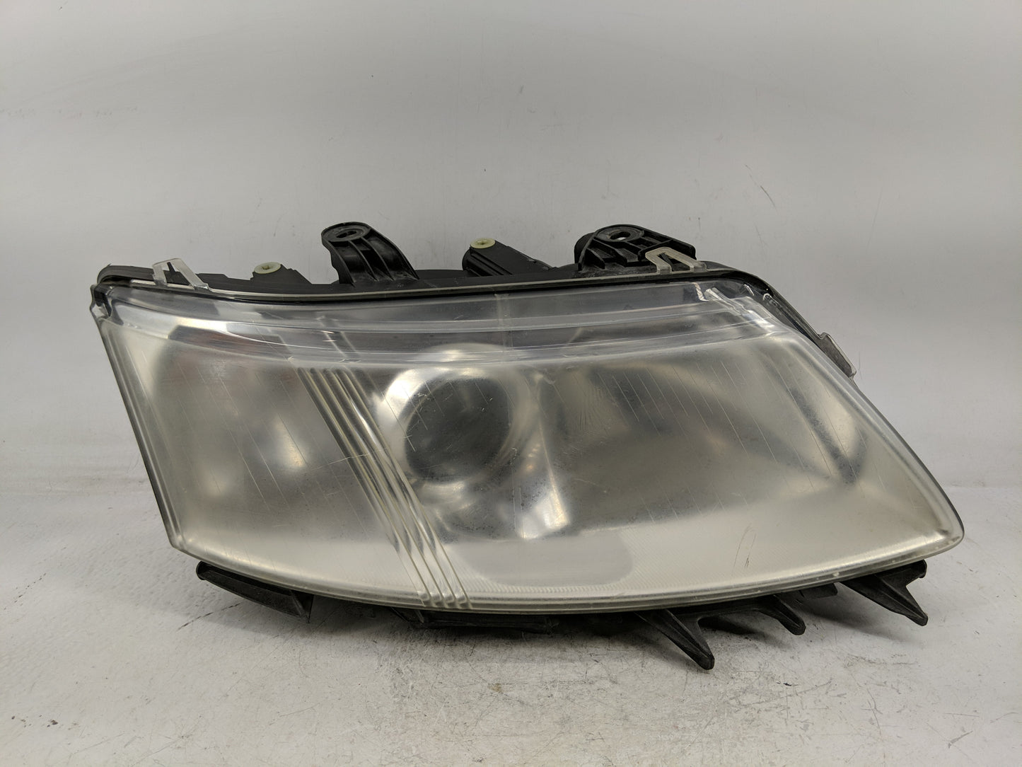 2003-2007 Saab 9-3 Passenger Right Oem Head Light Headlight Lamp - Oemusedautoparts1.com