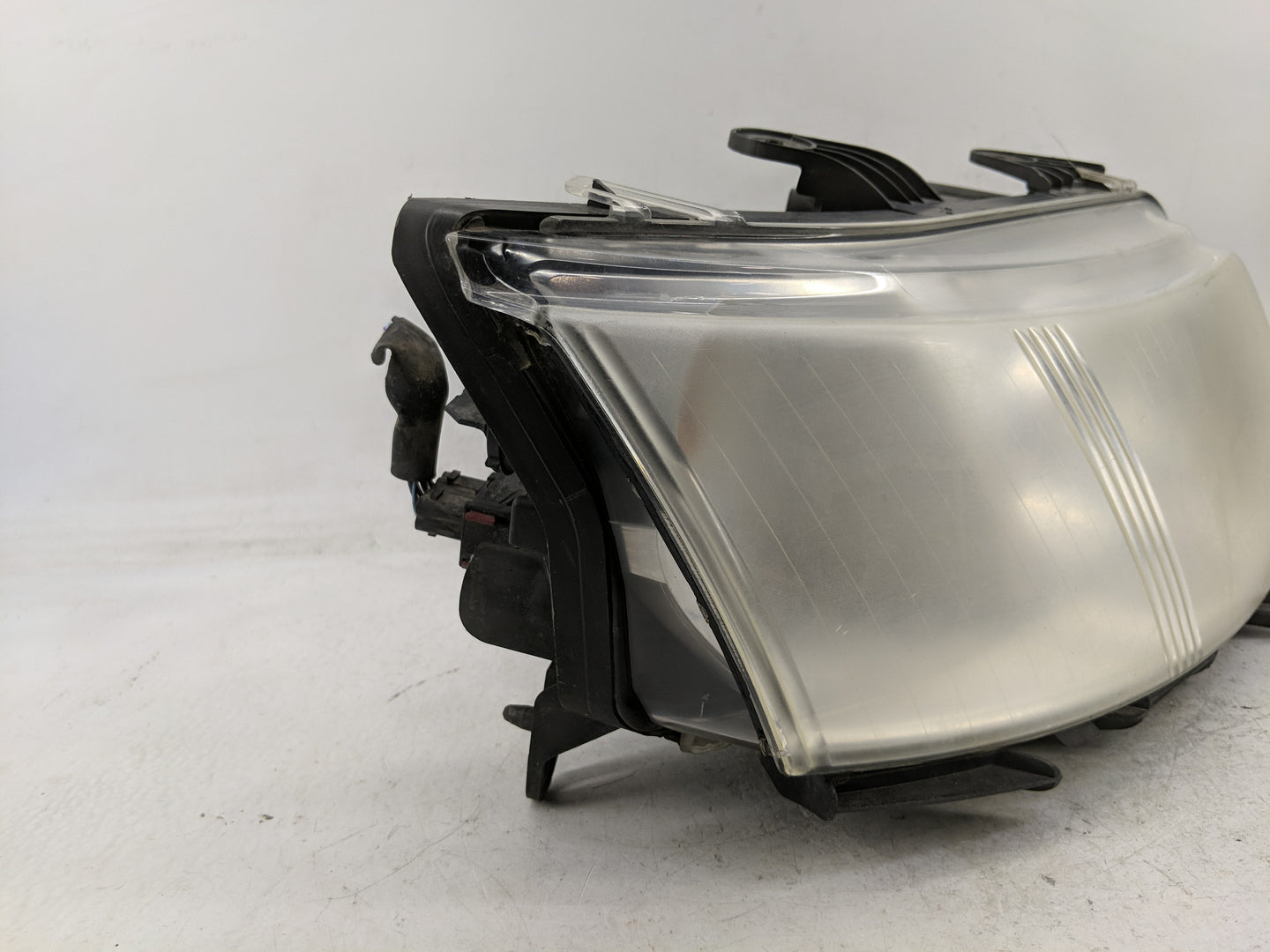 2003-2007 Saab 9-3 Passenger Right Oem Head Light Headlight Lamp - Oemusedautoparts1.com