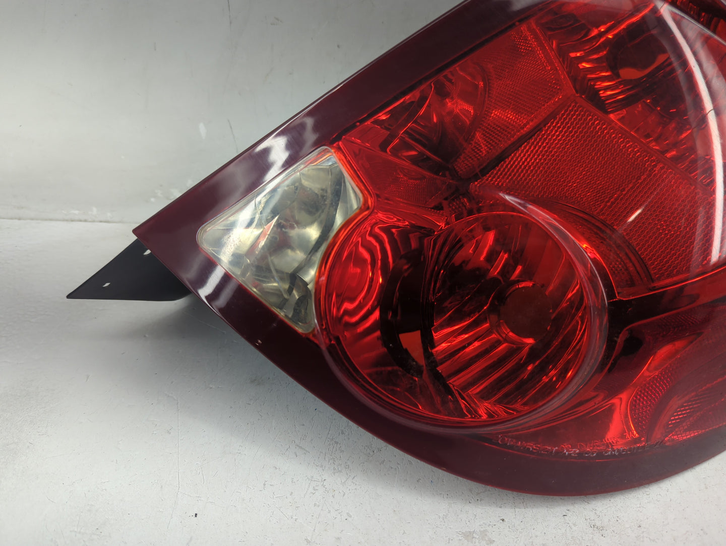2003-2007 Saturn Ion Tail Light Assembly Passenger Right OEM Fits Fits 2003 2004 2005 2006 2007 OEM Used Auto Parts - Oemuse