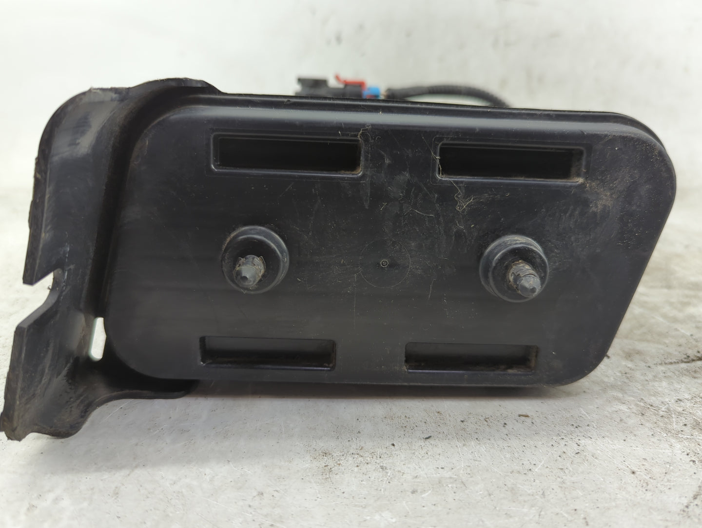 2003 Saturn Ion Fuel Vapor Charcoal Canister - Oemusedautoparts1.com