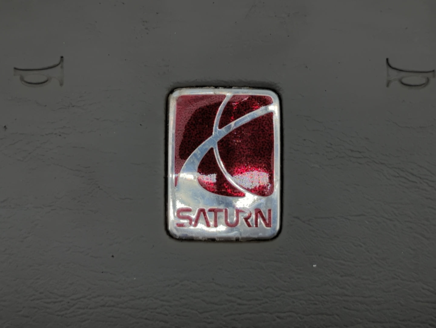 2003 Saturn Ion Air Bag Driver Left Steering Wheel Mounted P/N:30337860EWA Fits OEM Used Auto Parts - Oemusedautoparts1.com