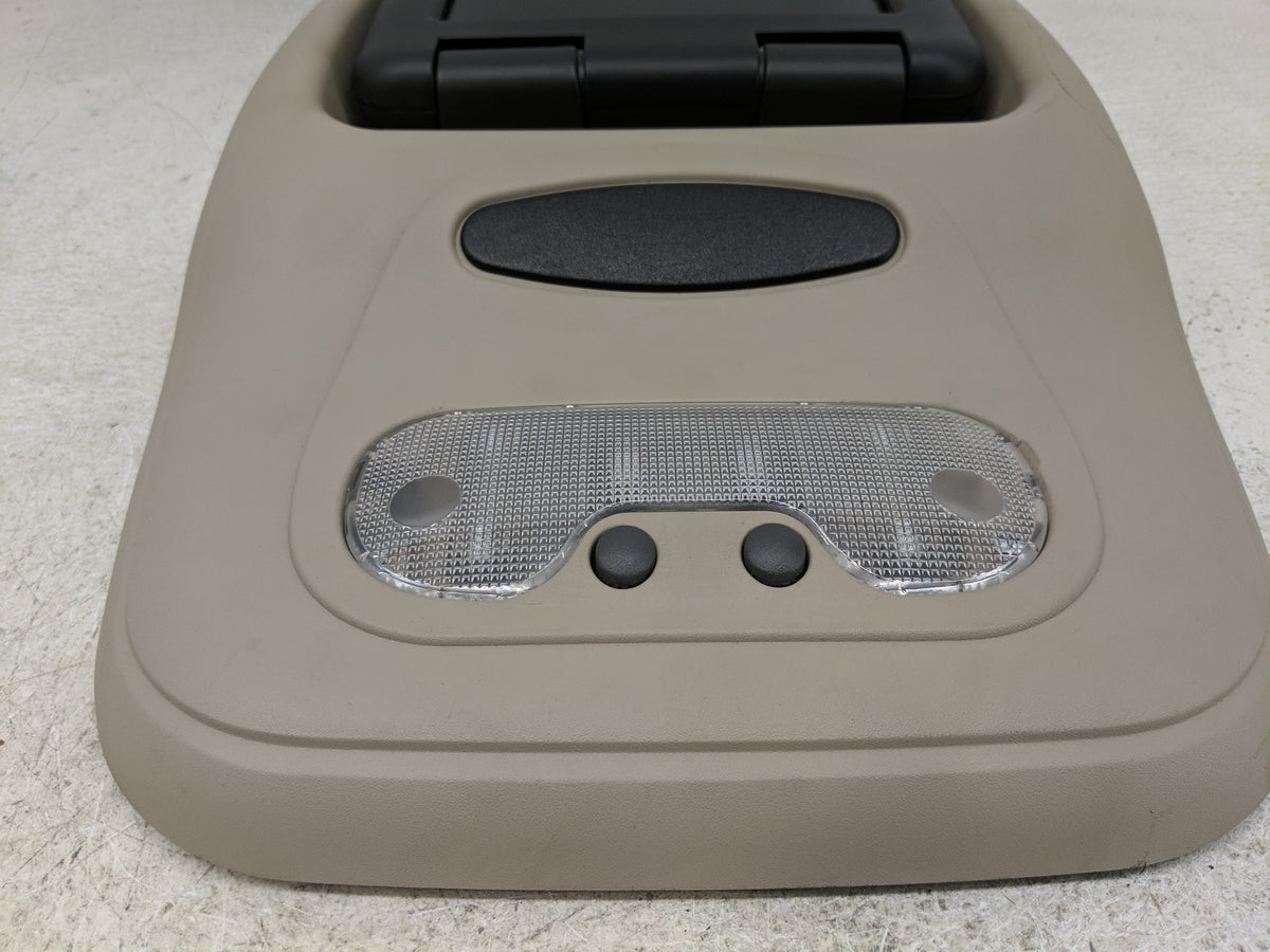 2003-2003 Saturn L200 Information Radio Display Screen - Oemusedautoparts1.com