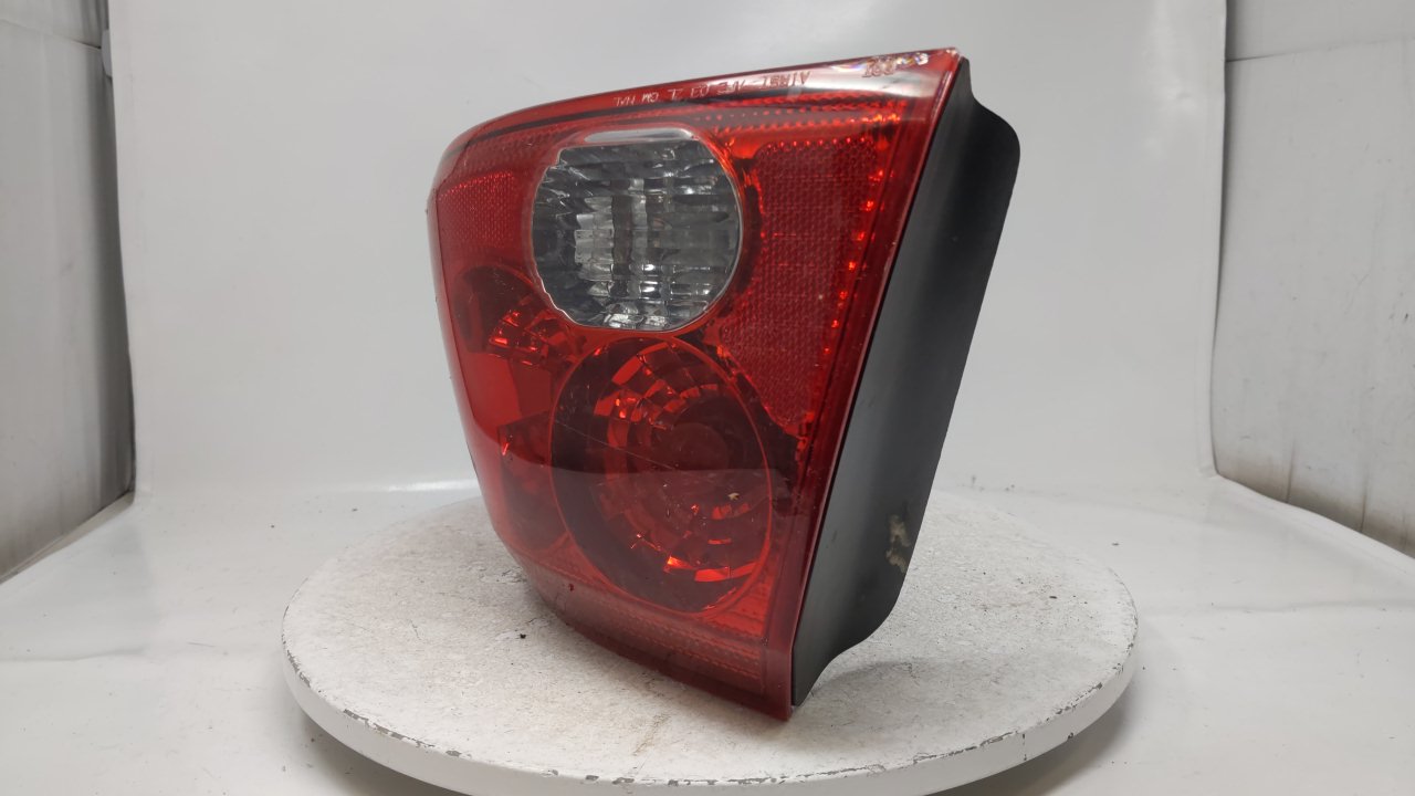 2003 Saturn L200 Tail Light Assembly Passenger Right OEM P/N:22699951 Fits Fits 2004 2005 OEM Used Auto Parts - Oemusedautop