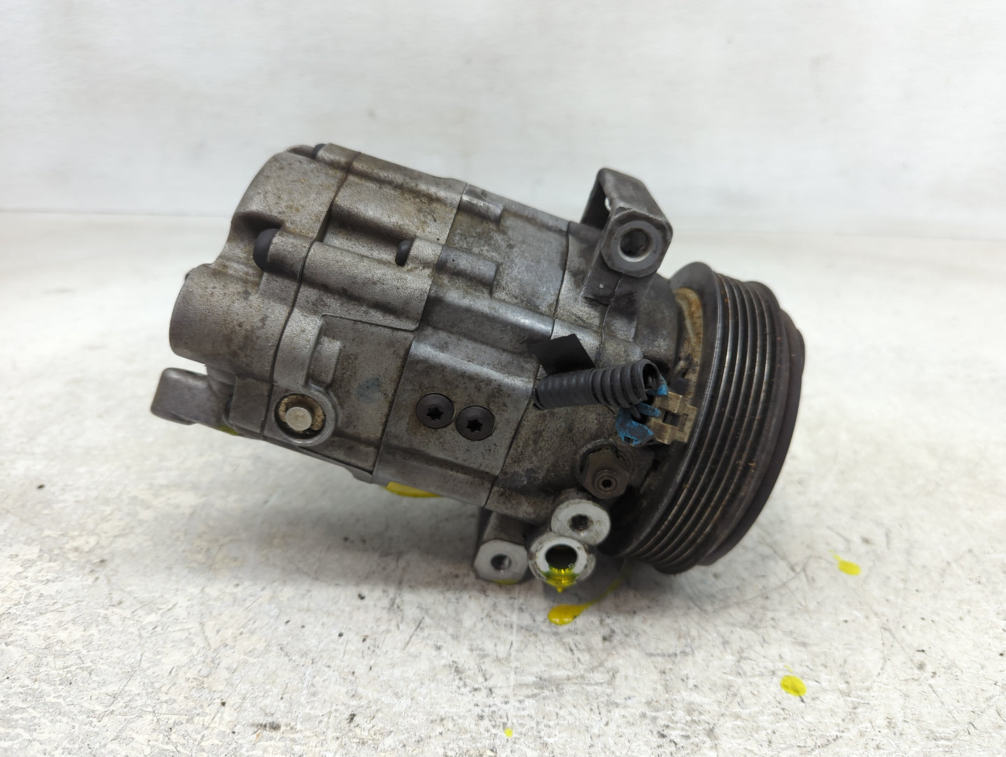 2002-2005 Saturn L300 Air Conditioning A/c Ac Compressor Oem - Oemusedautoparts1.com