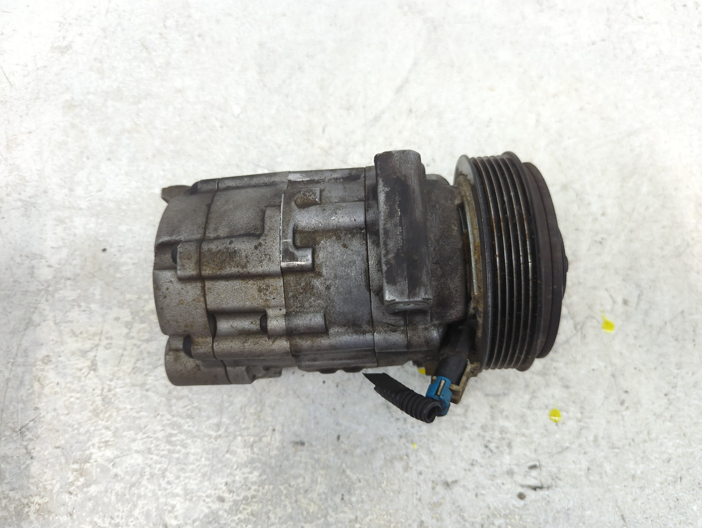 2002-2005 Saturn L300 Air Conditioning A/c Ac Compressor Oem - Oemusedautoparts1.com
