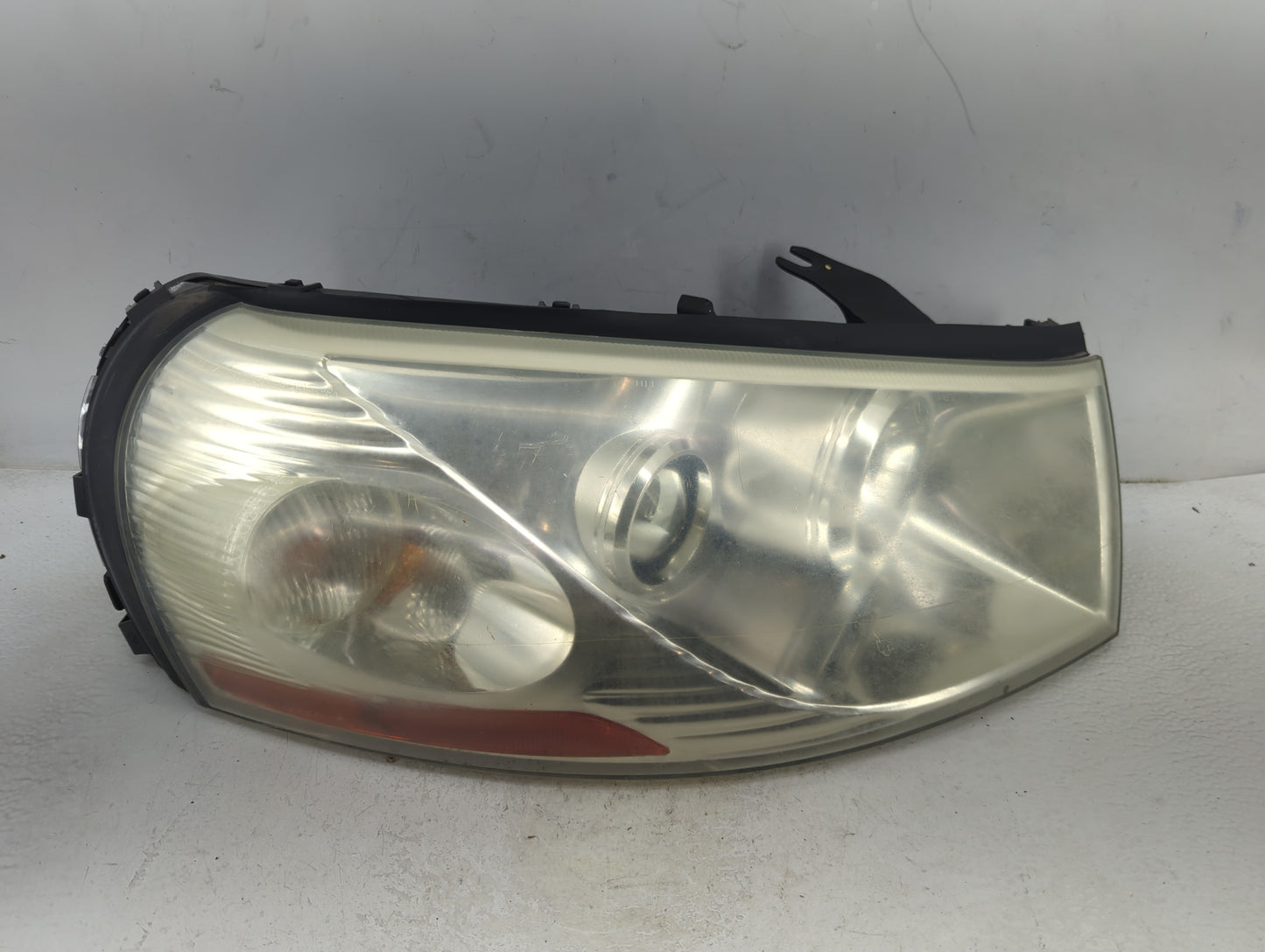 2003-2005 Saturn L300 Passenger Right Oem Head Light Headlight Lamp - Oemusedautoparts1.com
