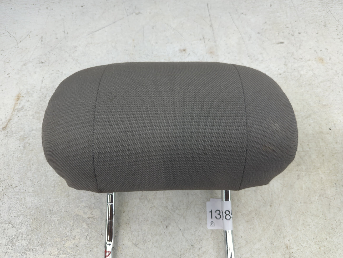 2003 Saturn L300 Headrest Head Rest Rear Center Seat Fits OEM Used Auto Parts - Oemusedautoparts1.com