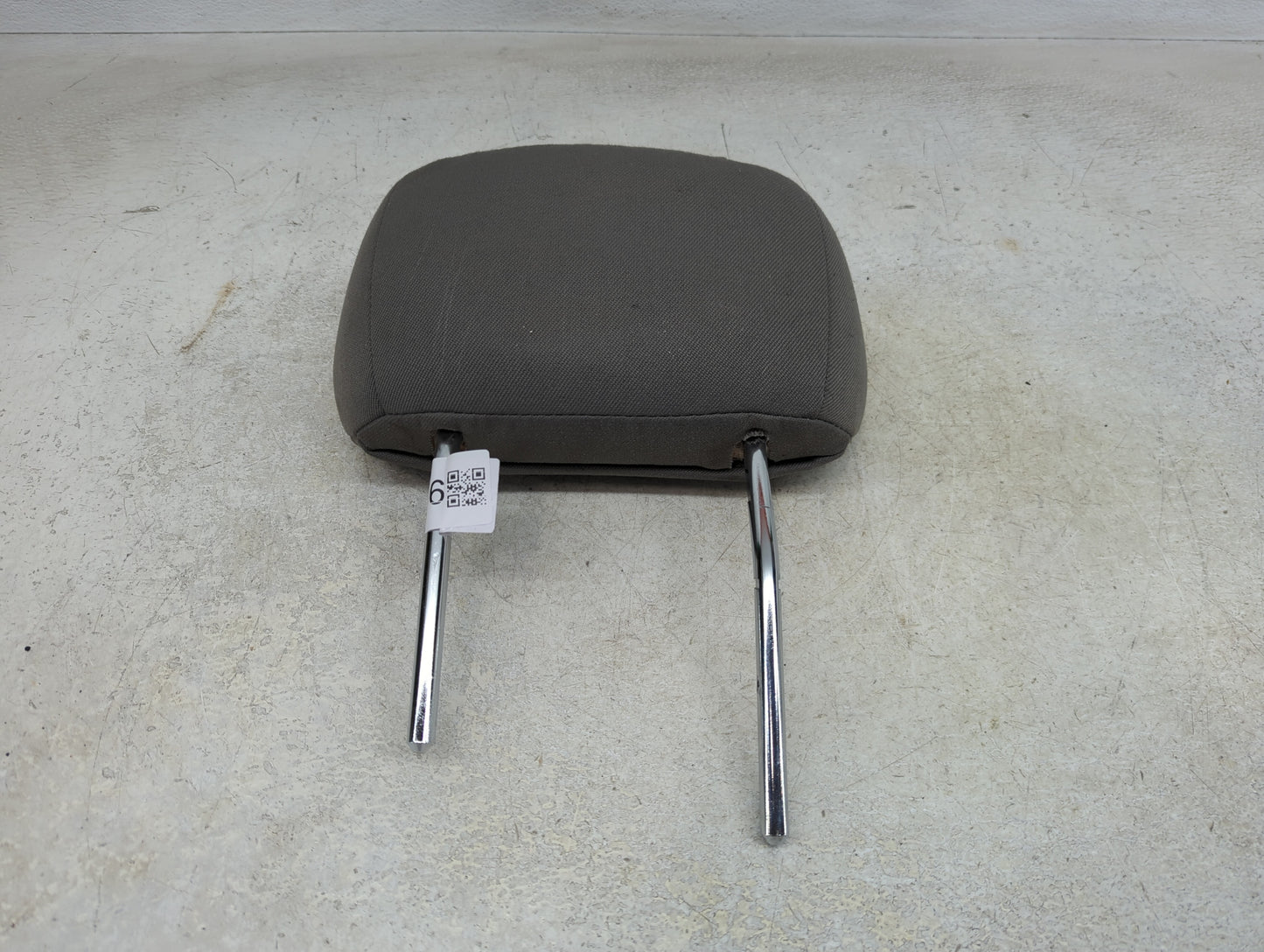 2003 Saturn L300 Headrest Head Rest Rear Center Seat Fits OEM Used Auto Parts - Oemusedautoparts1.com