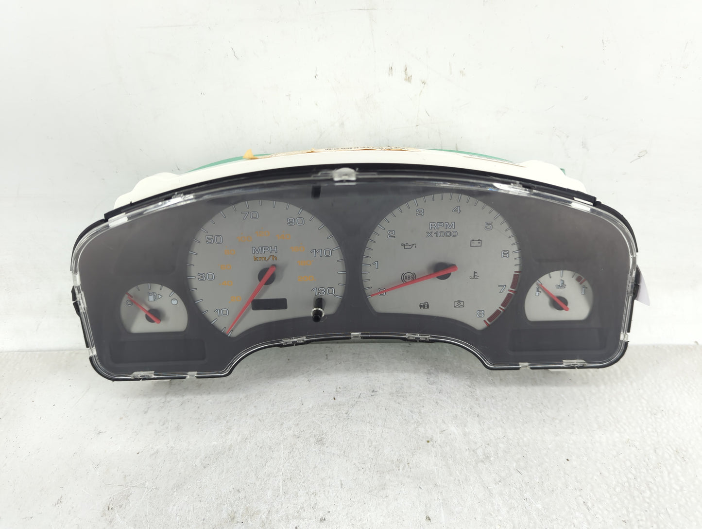 2003-2005 Saturn L300 Instrument Cluster Speedometer Gauges P/N:22696697 Fits Fits 2003 2004 2005 OEM Used Auto Parts - Oemu
