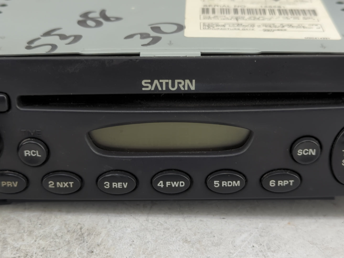 2001-2003 Saturn L300 Radio AM FM Cd Player Receiver Replacement P/N:21025330 Fits Fits 2000 2001 2002 2003 OEM Used Auto Pa