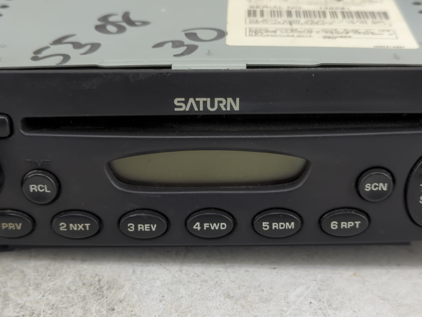 2001-2003 Saturn L300 Radio AM FM Cd Player Receiver Replacement P/N:21025330 Fits Fits 2000 2001 2002 2003 OEM Used Auto Pa