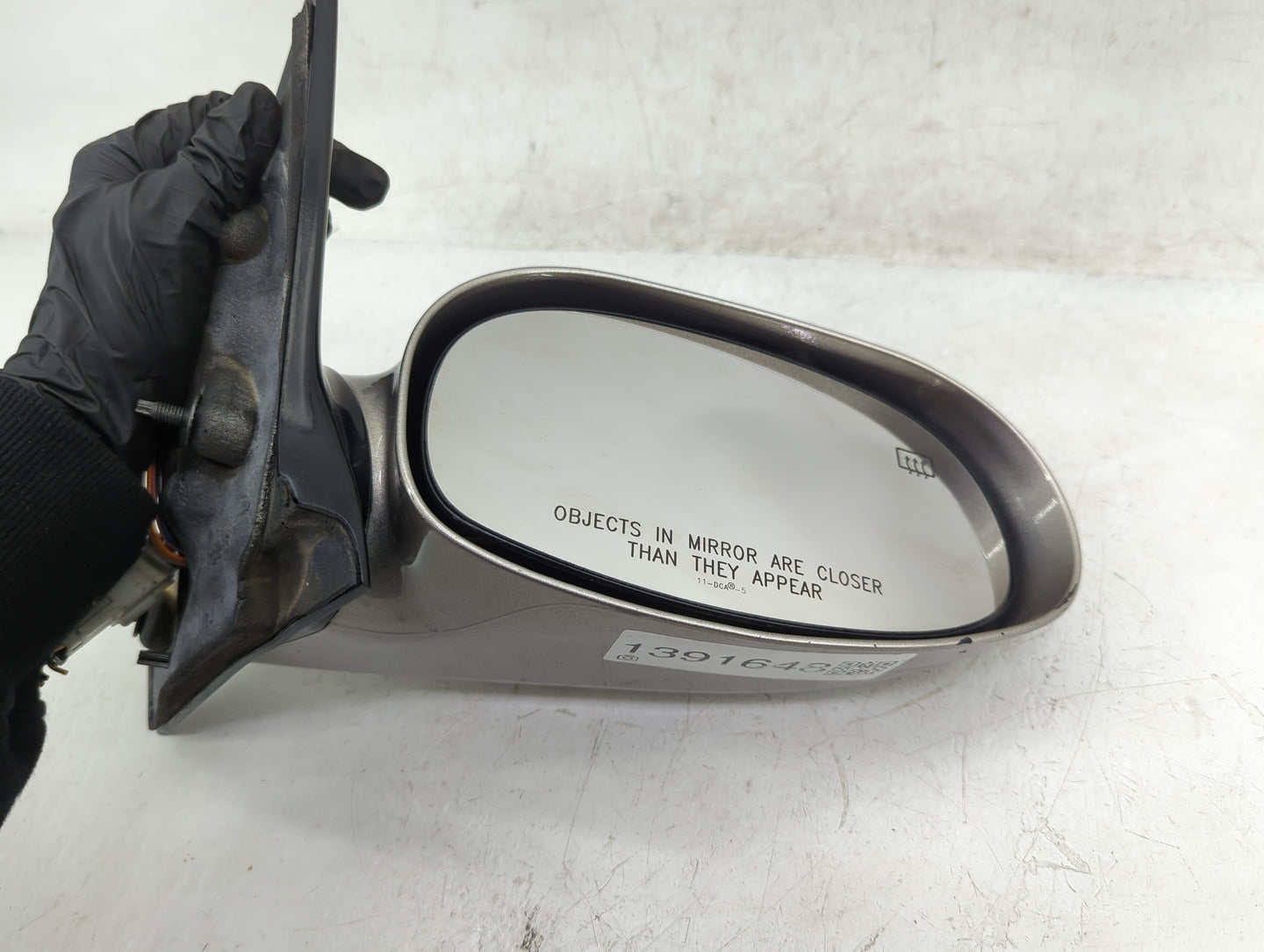 2001-2005 Saturn L300 Passenger Side View Mirror - Right Door Mirror OEM Used - Oemusedautoparts1.com