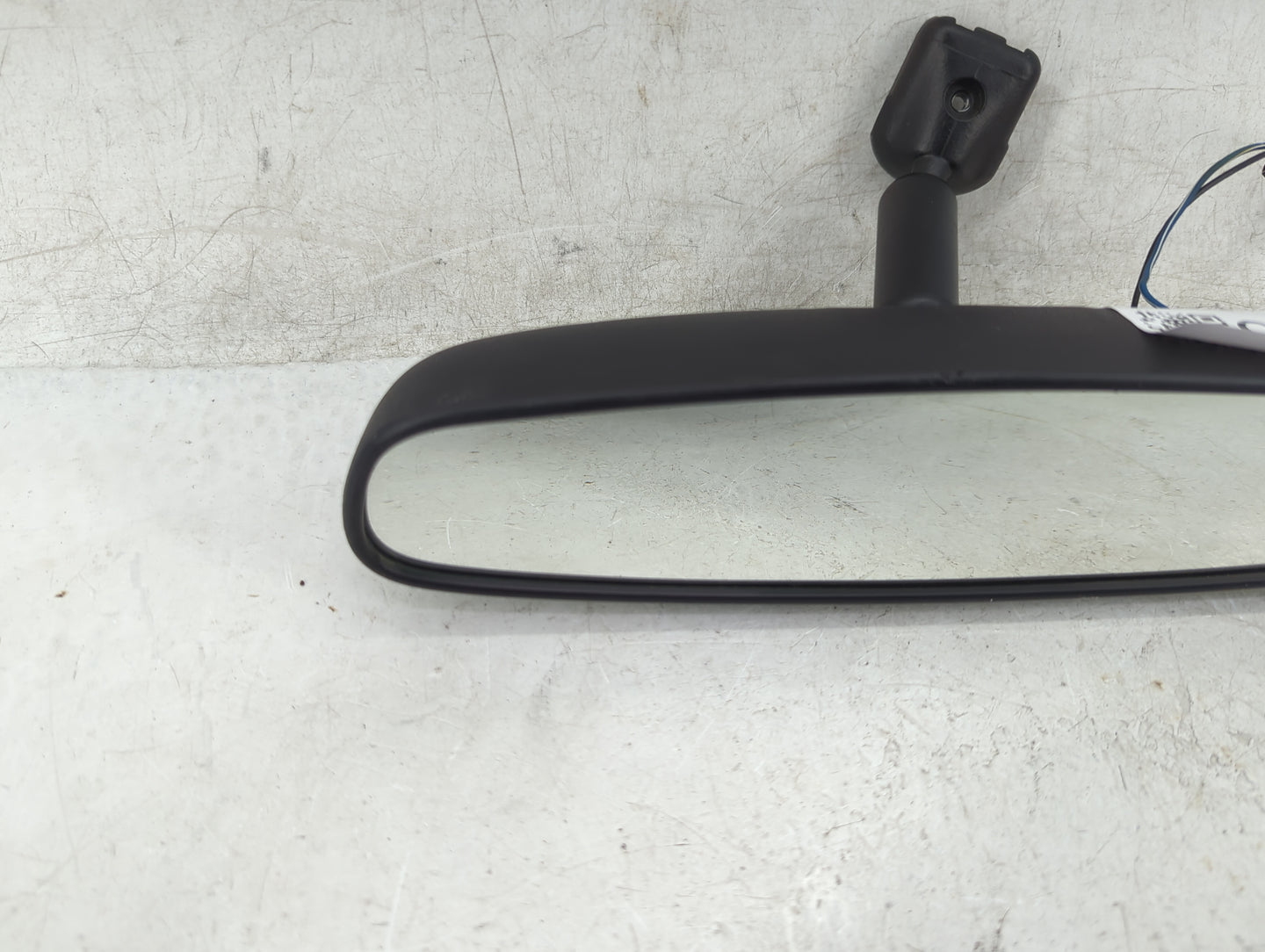 2001-2005 Saturn L300 Interior Rear View Mirror Replacement OEM Fits OEM Used Auto Parts - Oemusedautoparts1.com
