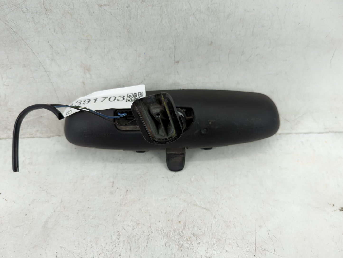 2001-2005 Saturn L300 Interior Rear View Mirror Replacement OEM Fits OEM Used Auto Parts - Oemusedautoparts1.com