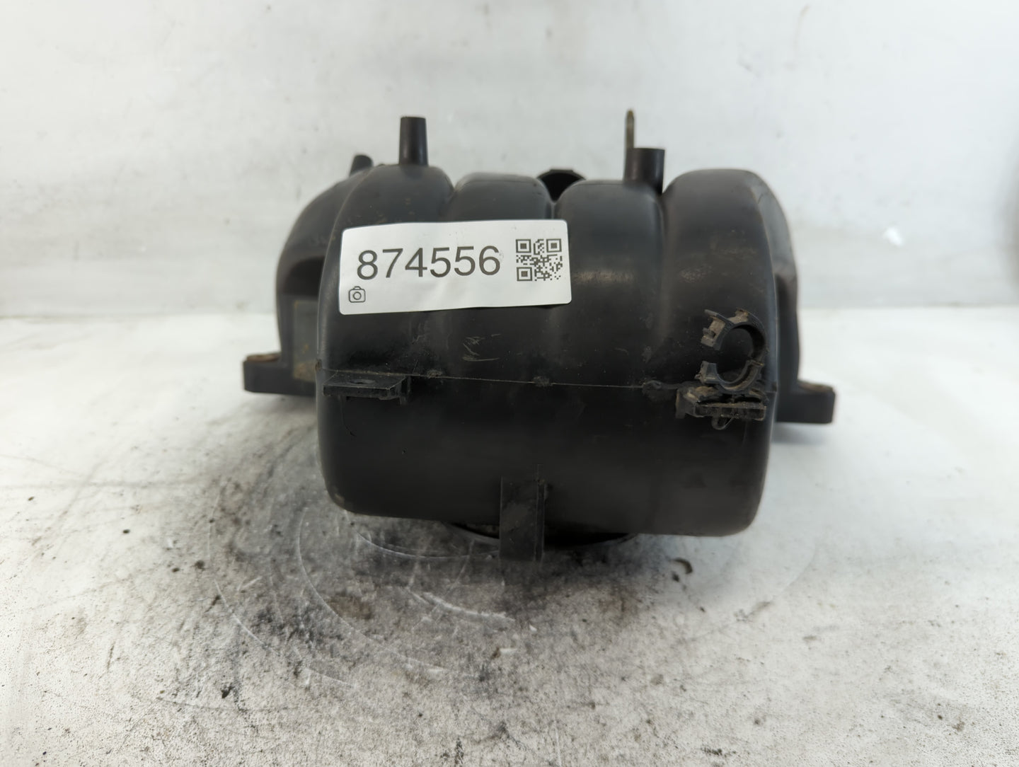 2001-2003 Saturn Lw200 Air Intake Manifold P/N:24409050 Fits Fits 2000 2001 2002 2003 OEM Used Auto Parts - Oemusedautoparts