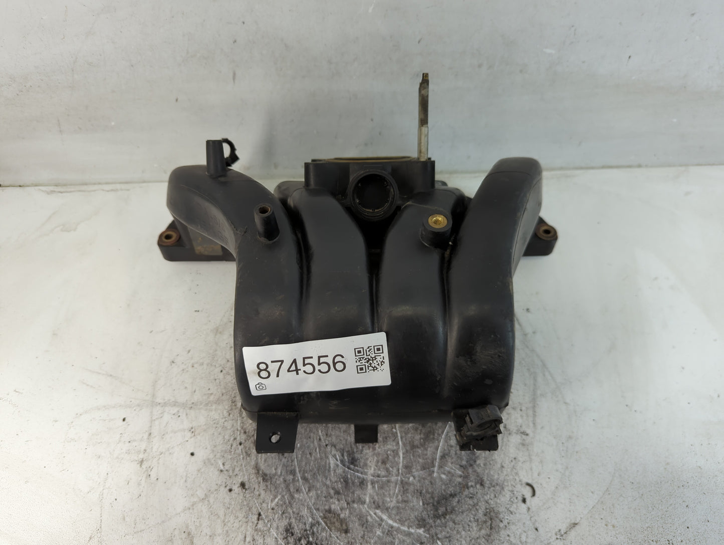 2001-2003 Saturn Lw200 Air Intake Manifold P/N:24409050 Fits Fits 2000 2001 2002 2003 OEM Used Auto Parts - Oemusedautoparts