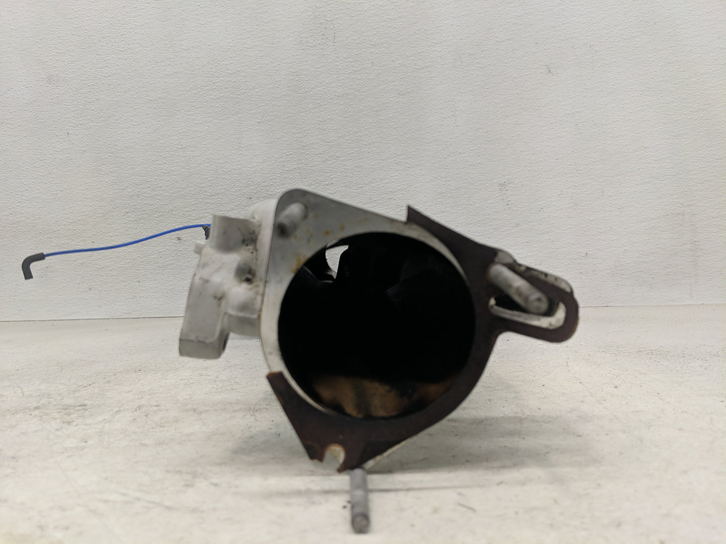 2001-2003 Saturn Lw300 Air Intake Manifold Fits Fits 2000 2001 2002 2003 OEM Used Auto Parts - Oemusedautoparts1.com