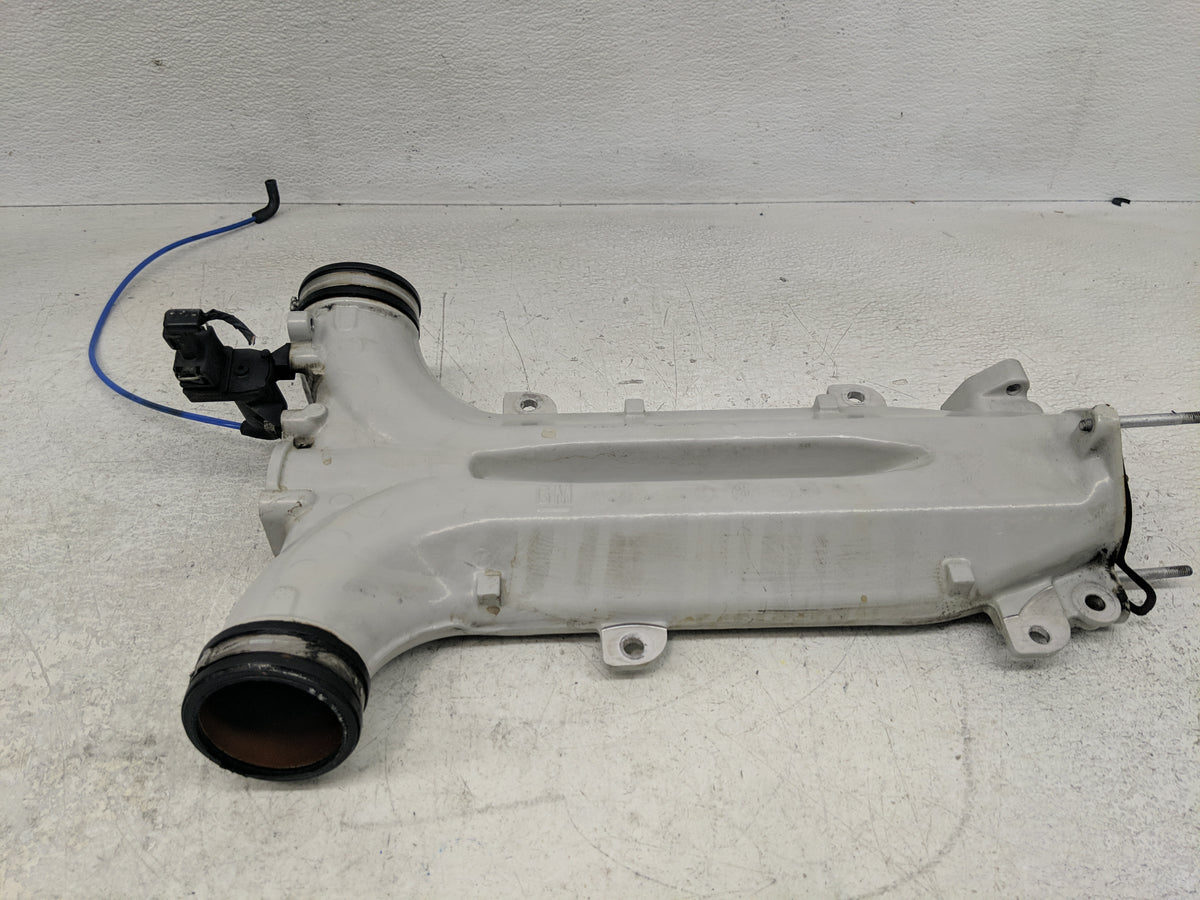 2001-2003 Saturn Lw300 Air Intake Manifold Fits Fits 2000 2001 2002 2003 OEM Used Auto Parts - Oemusedautoparts1.com