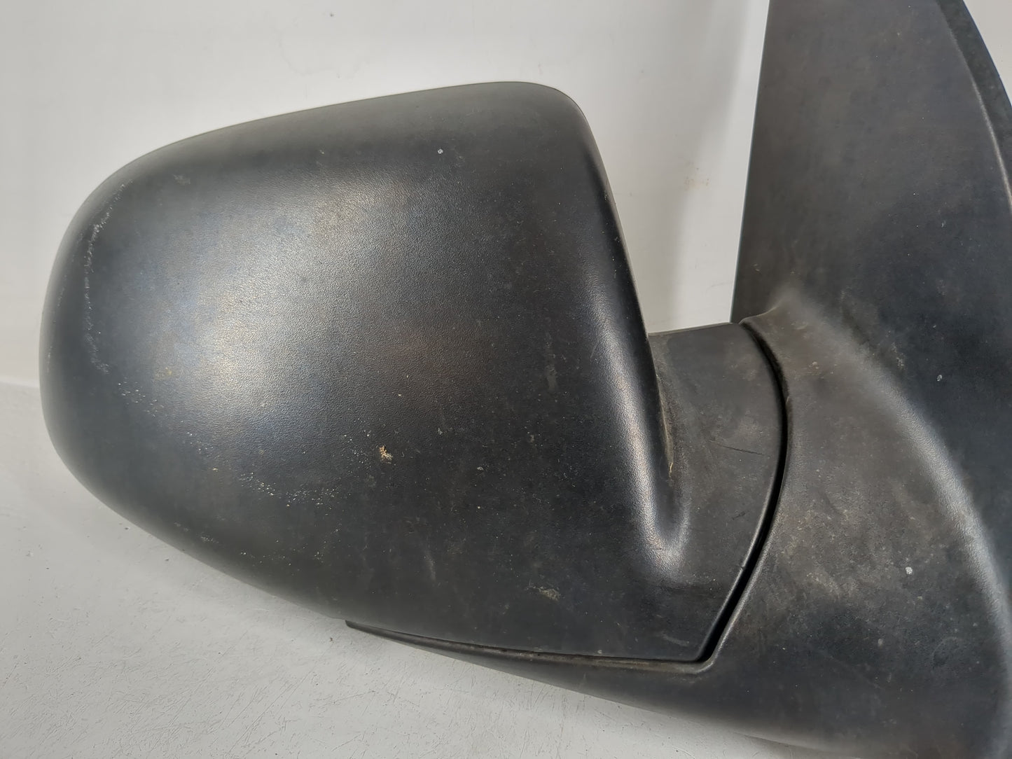 2003-2006 Saturn Vue Passenger Side View Mirror - Right Door Mirror OEM Used - Oemusedautoparts1.com