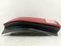 2002-2003 Saturn Vue Tail Light Assembly Passenger Right OEM P/N:2C04AG8756 Fits Fits 2002 2003 OEM Used Auto Parts - Oemuse