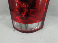 2002-2003 Saturn Vue Tail Light Assembly Passenger Right OEM P/N:22692371 Fits Fits 2002 2003 OEM Used Auto Parts - Oemuseda