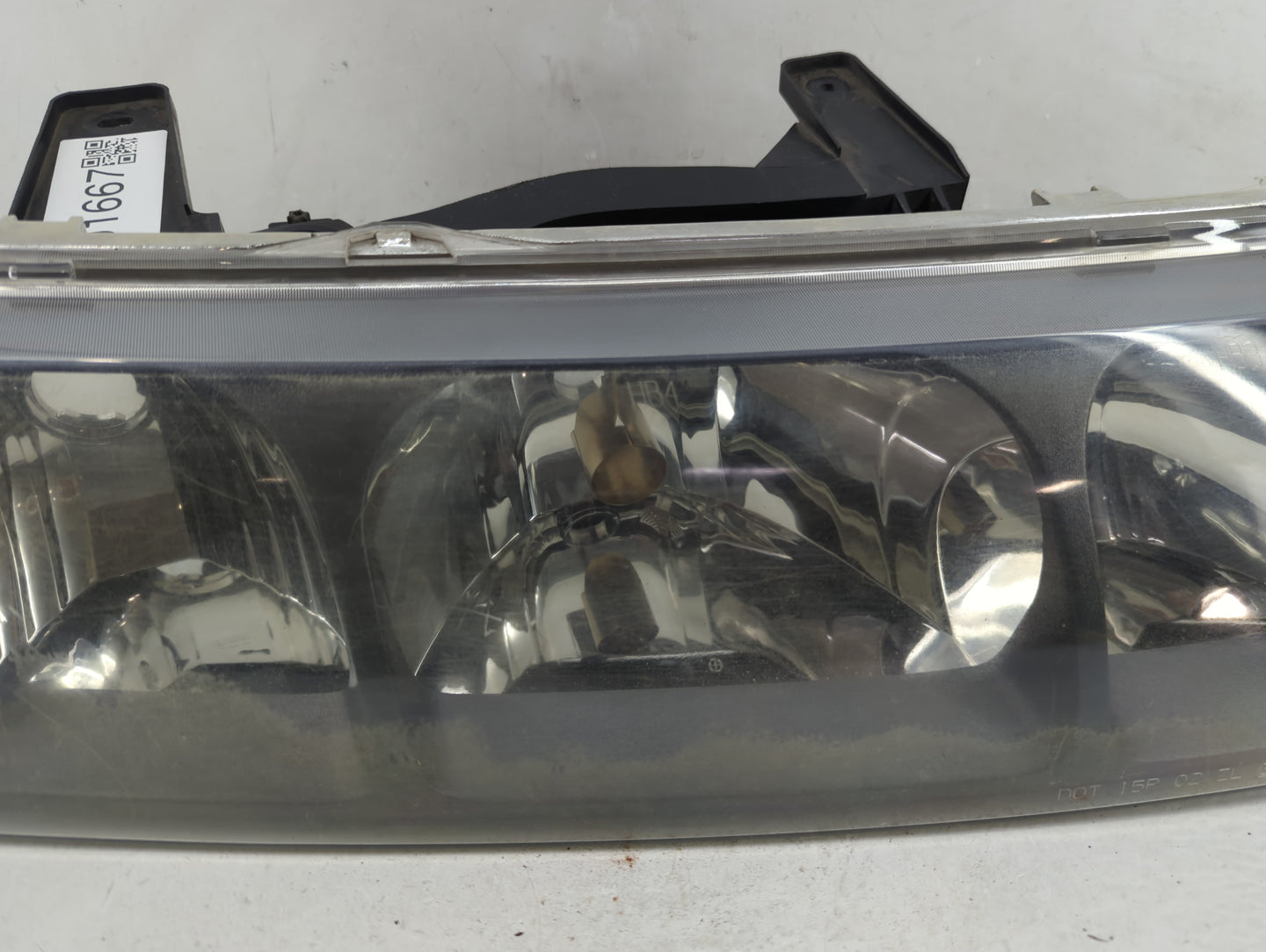2002-2004 Saturn Vue Passenger Right Oem Head Light Headlight Lamp - Oemusedautoparts1.com