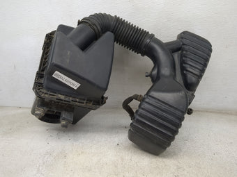compare product 2002-2003 Saturn Vue Air Cleaner Intake-duct Hose Tube 1500370