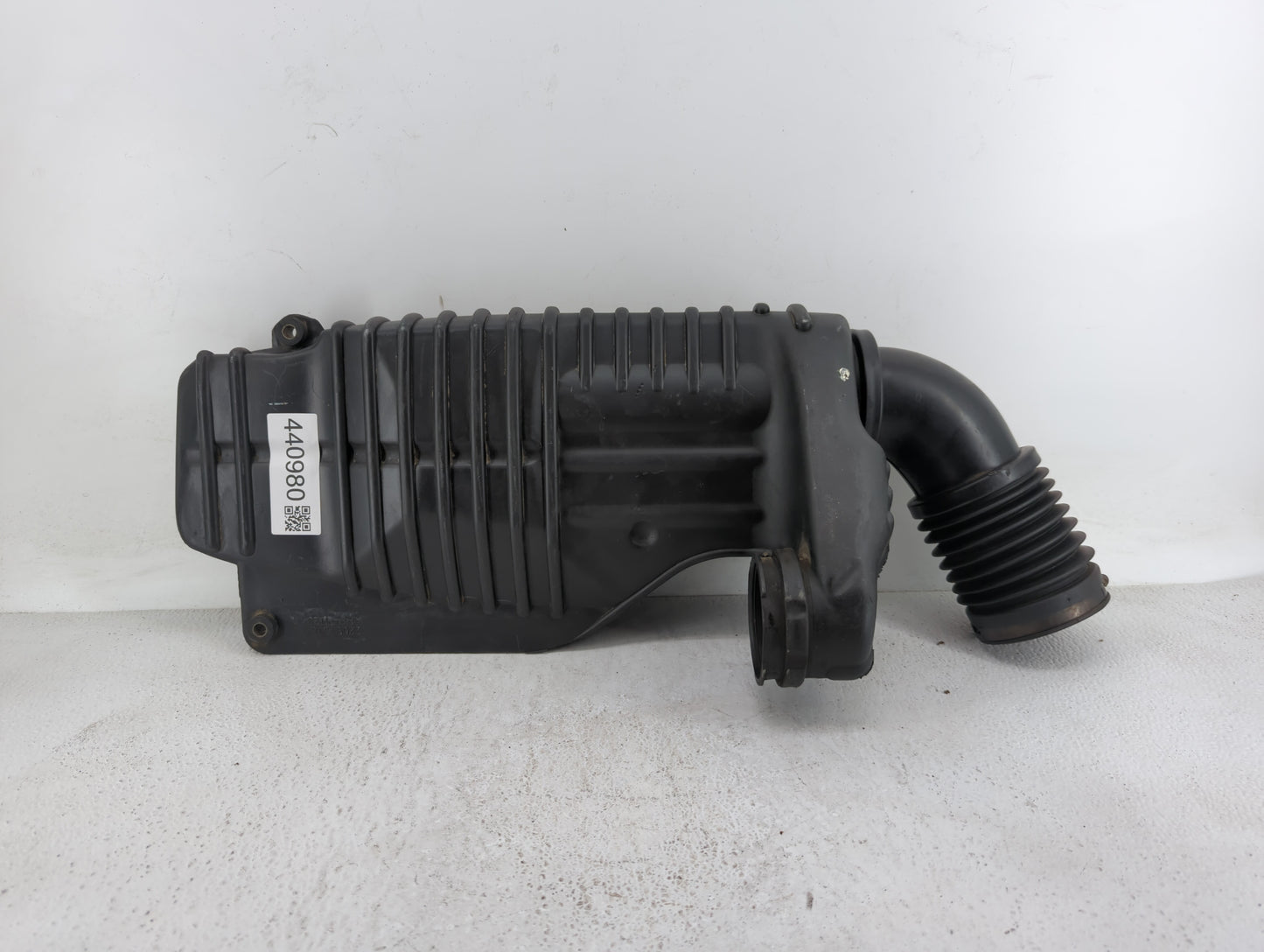 2003 Saturn Vue Engine Cover - Oemusedautoparts1.com