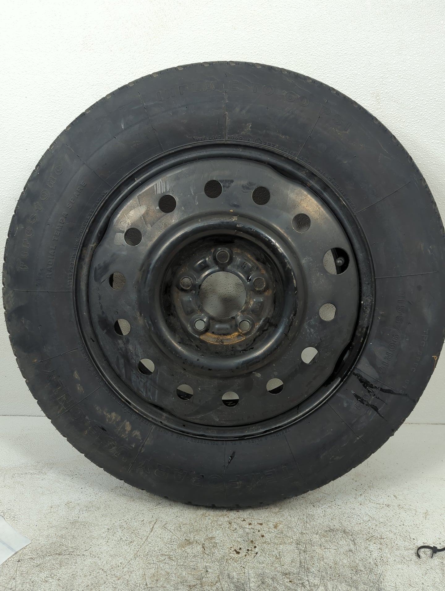 2003 Saturn Vue Spare Donut Tire Wheel Rim Oem - Oemusedautoparts1.com