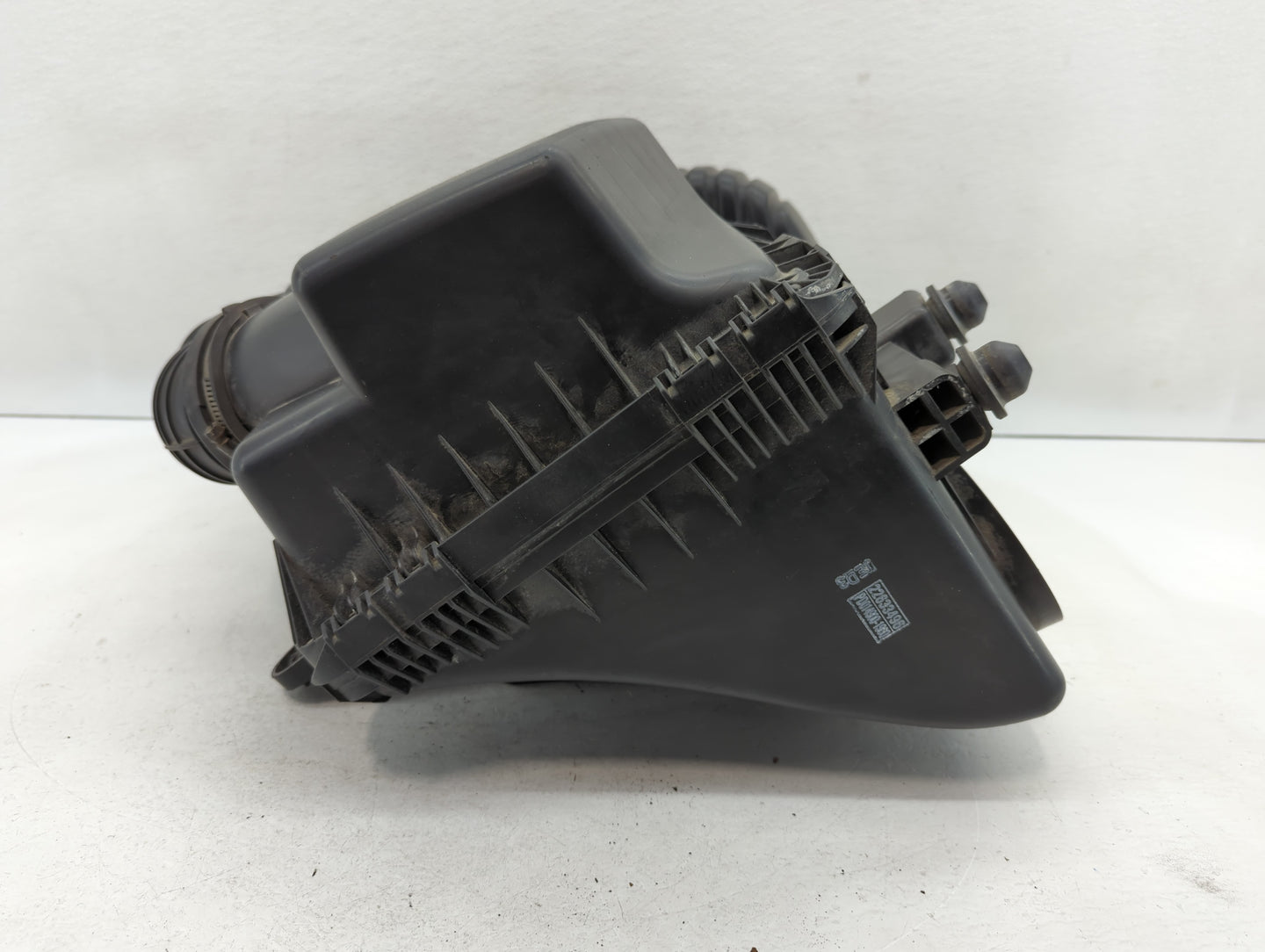 2002-2003 Saturn Vue Air Cleaner Intake-duct Hose Tube - Oemusedautoparts1.com