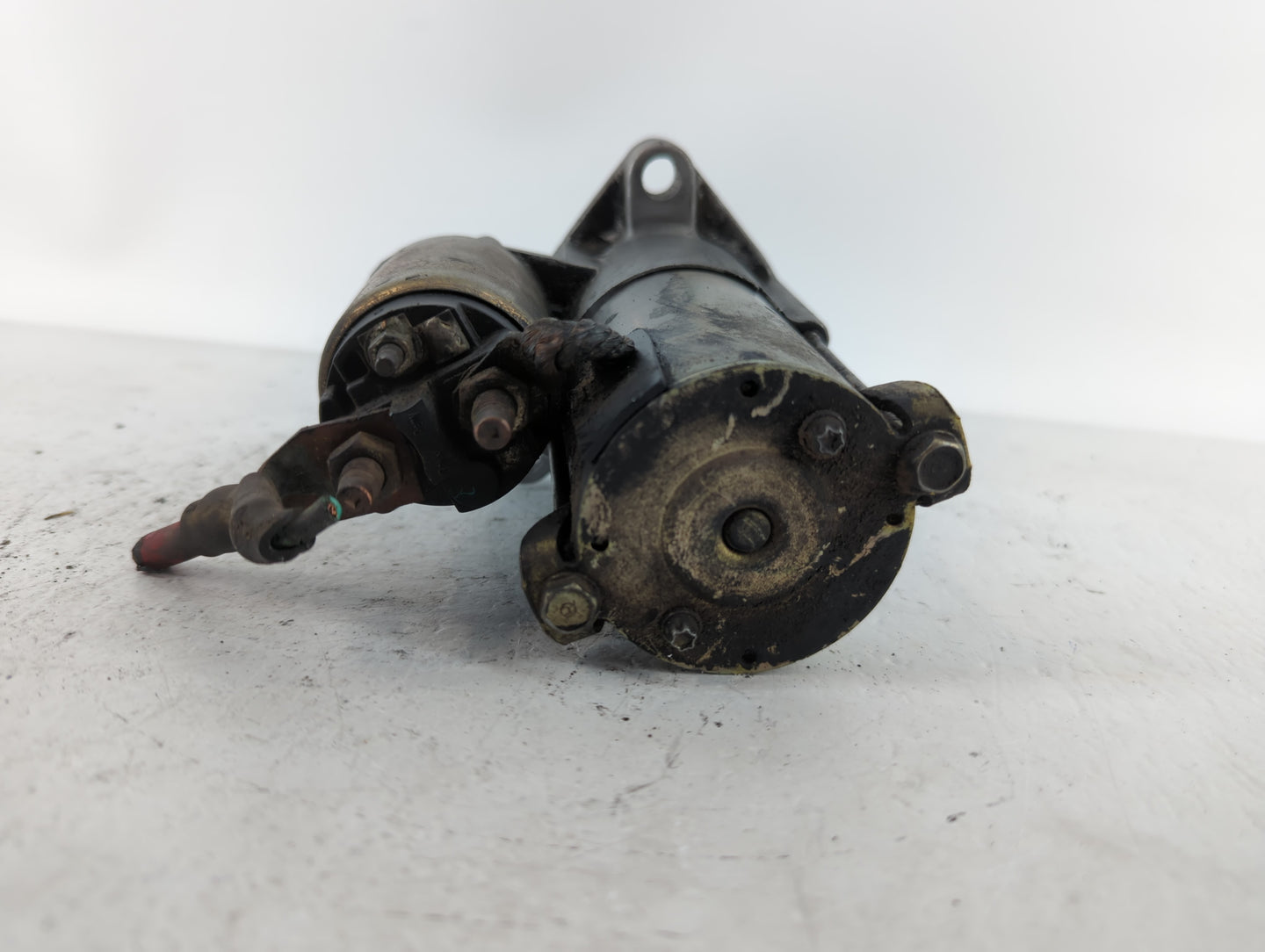 2002-2003 Saturn Vue Car Starter Motor Solenoid OEM P/N:9000933 GM12575083 Fits Fits 2002 2003 2004 OEM Used Auto Parts - Oe