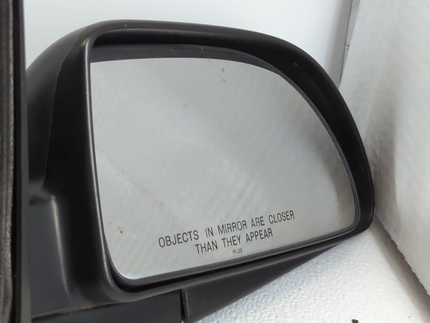 2003-2006 Saturn Vue Passenger Side View Mirror - Right Door Mirror OEM Used - Oemusedautoparts1.com