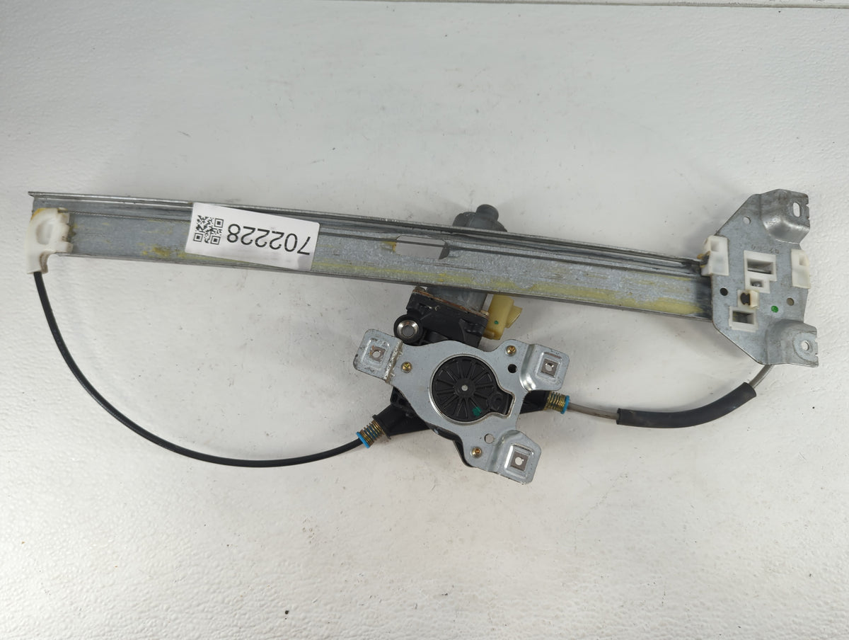 2002-2007 Saturn Vue Used Driver Left Rear Window Regulator - Oemusedautoparts1.com