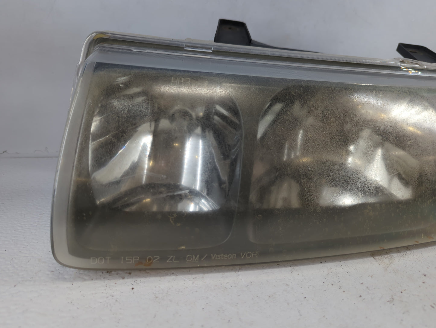 2002-2004 Saturn Vue Driver Left Oem Head Light Headlight Lamp - Oemusedautoparts1.com