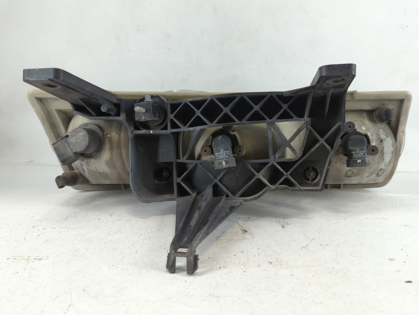 2002-2004 Saturn Vue Driver Left Oem Head Light Headlight Lamp - Oemusedautoparts1.com