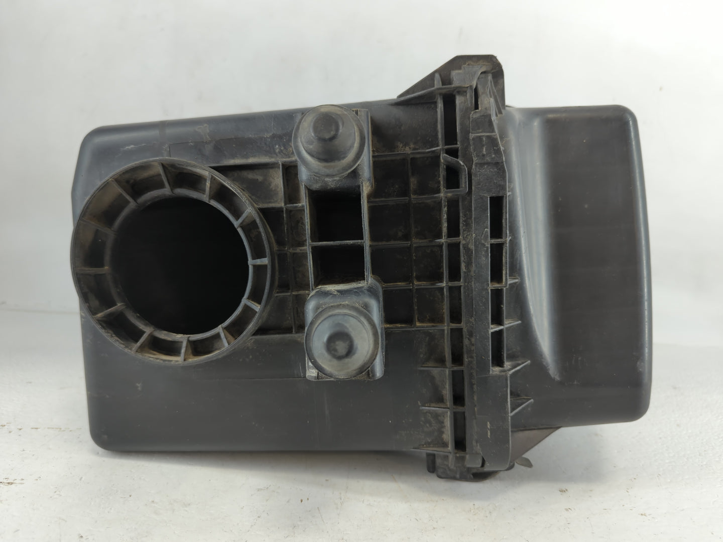 2002-2003 Saturn Vue Air Cleaner Intake-duct Hose Tube - Oemusedautoparts1.com